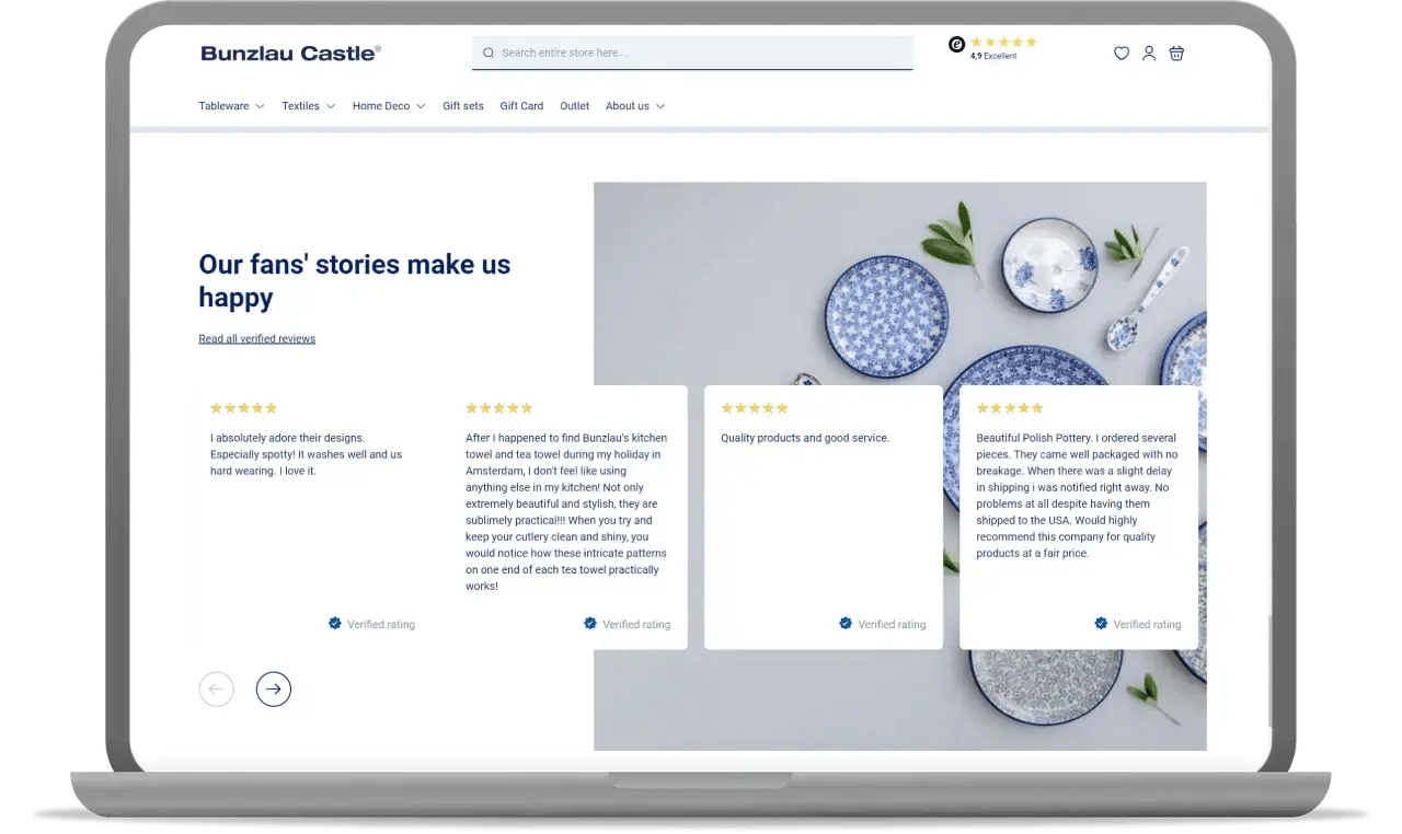 customer reviews on the homepage