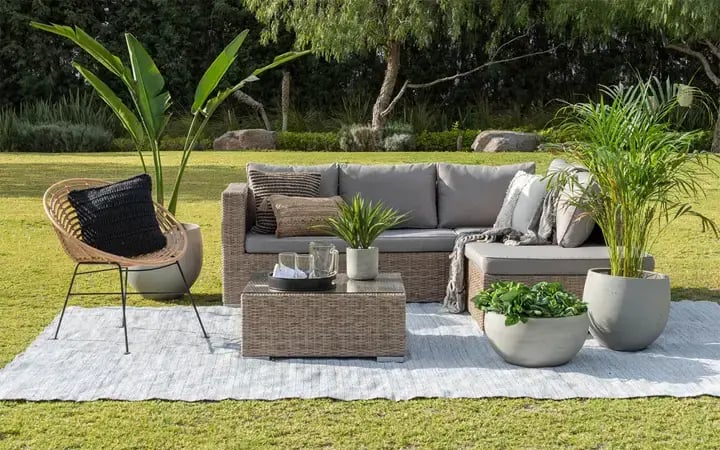garden furniture
