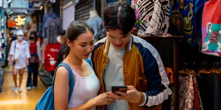 marketplaces vs own website